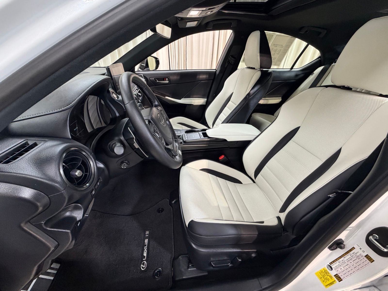2025 Lexus IS 350 F SPORT