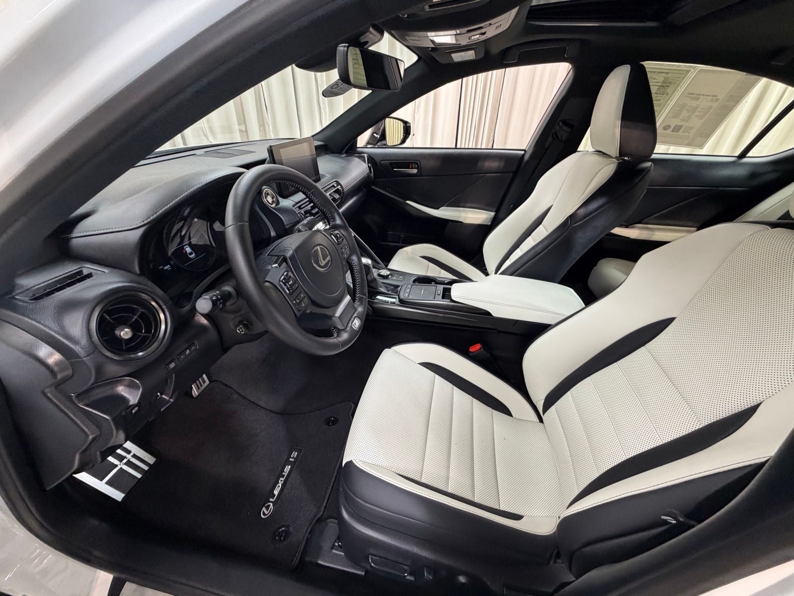 2025 Lexus IS 350 F SPORT