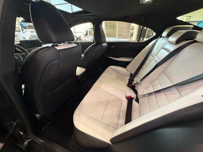 2021 Lexus IS 350 F SPORT