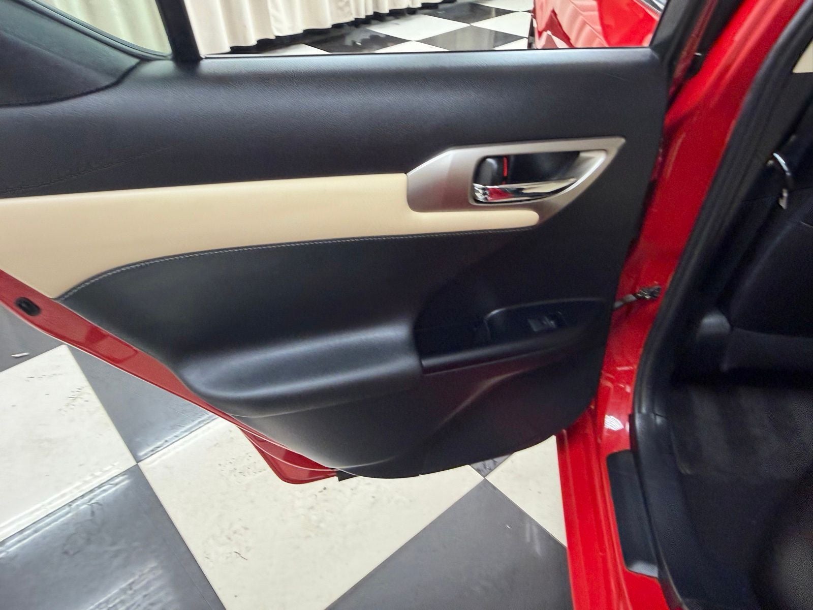 2014 Lexus CT 200h