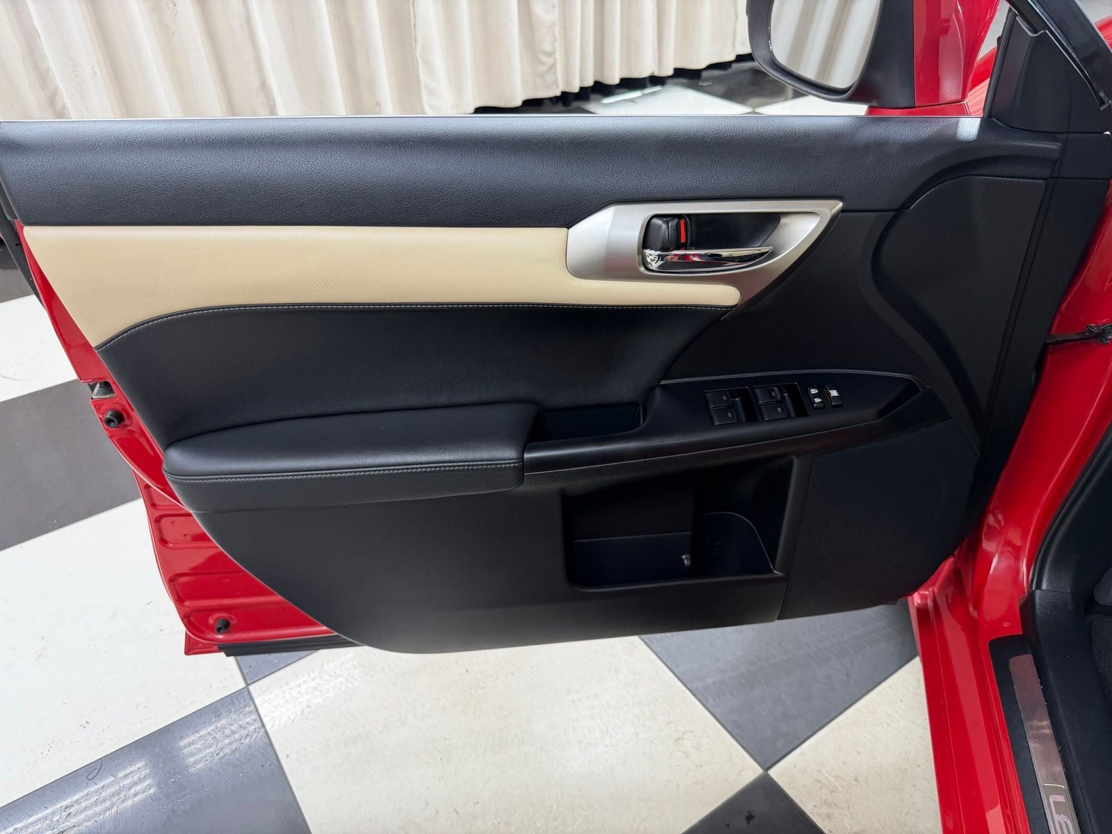 2014 Lexus CT 200h