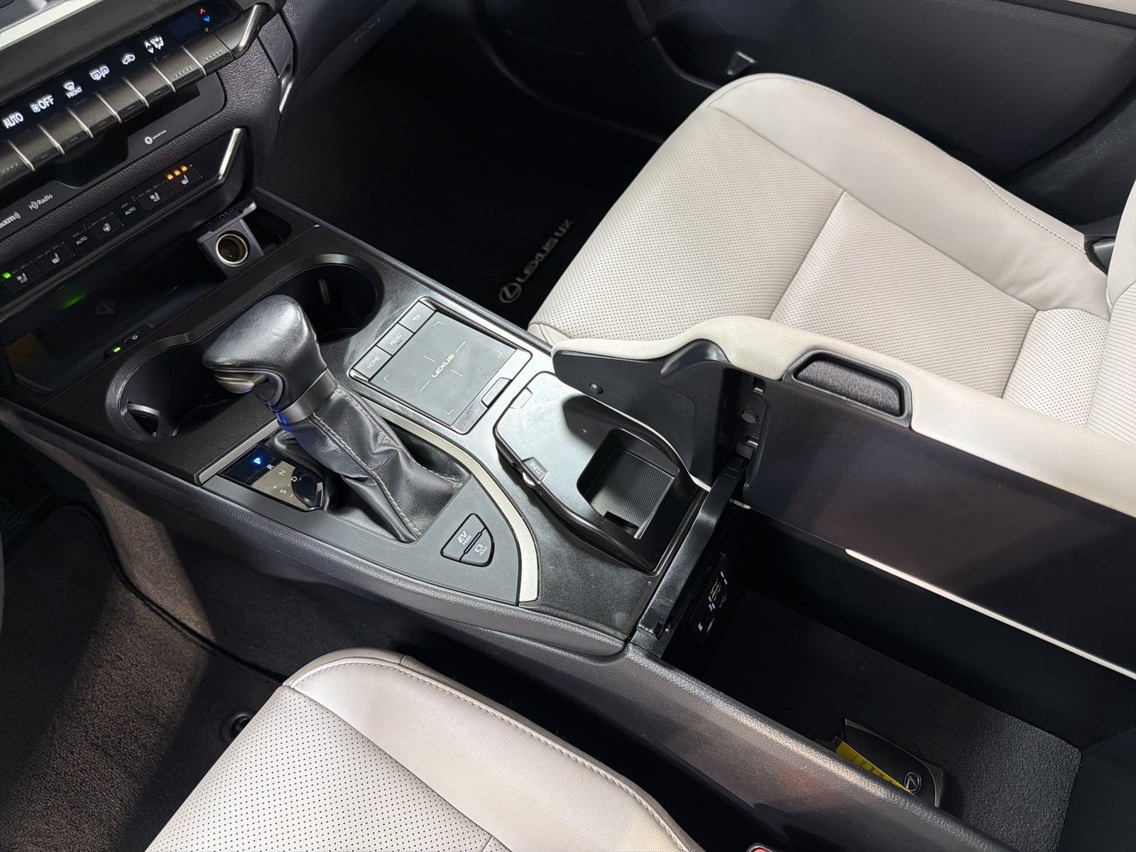 2021 Lexus UX 250h Base