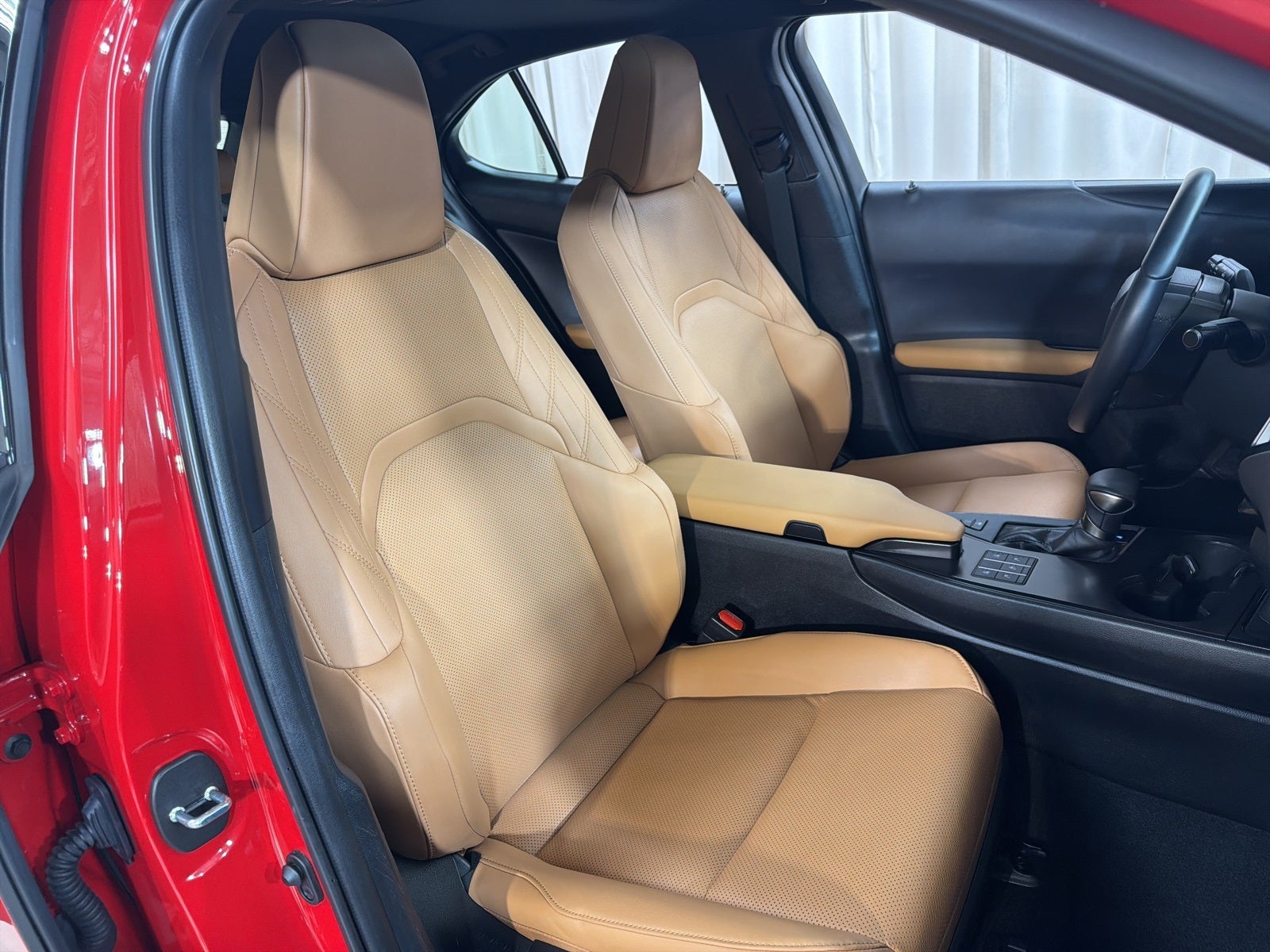 2023 Lexus UX 250h Premium