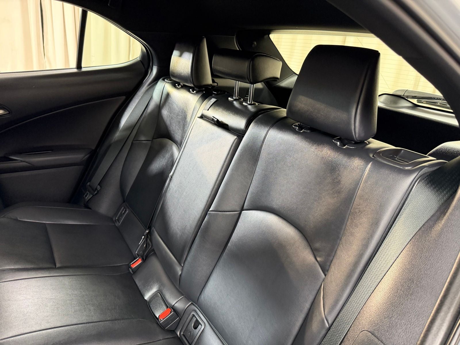 2023 Lexus UX 250h Premium