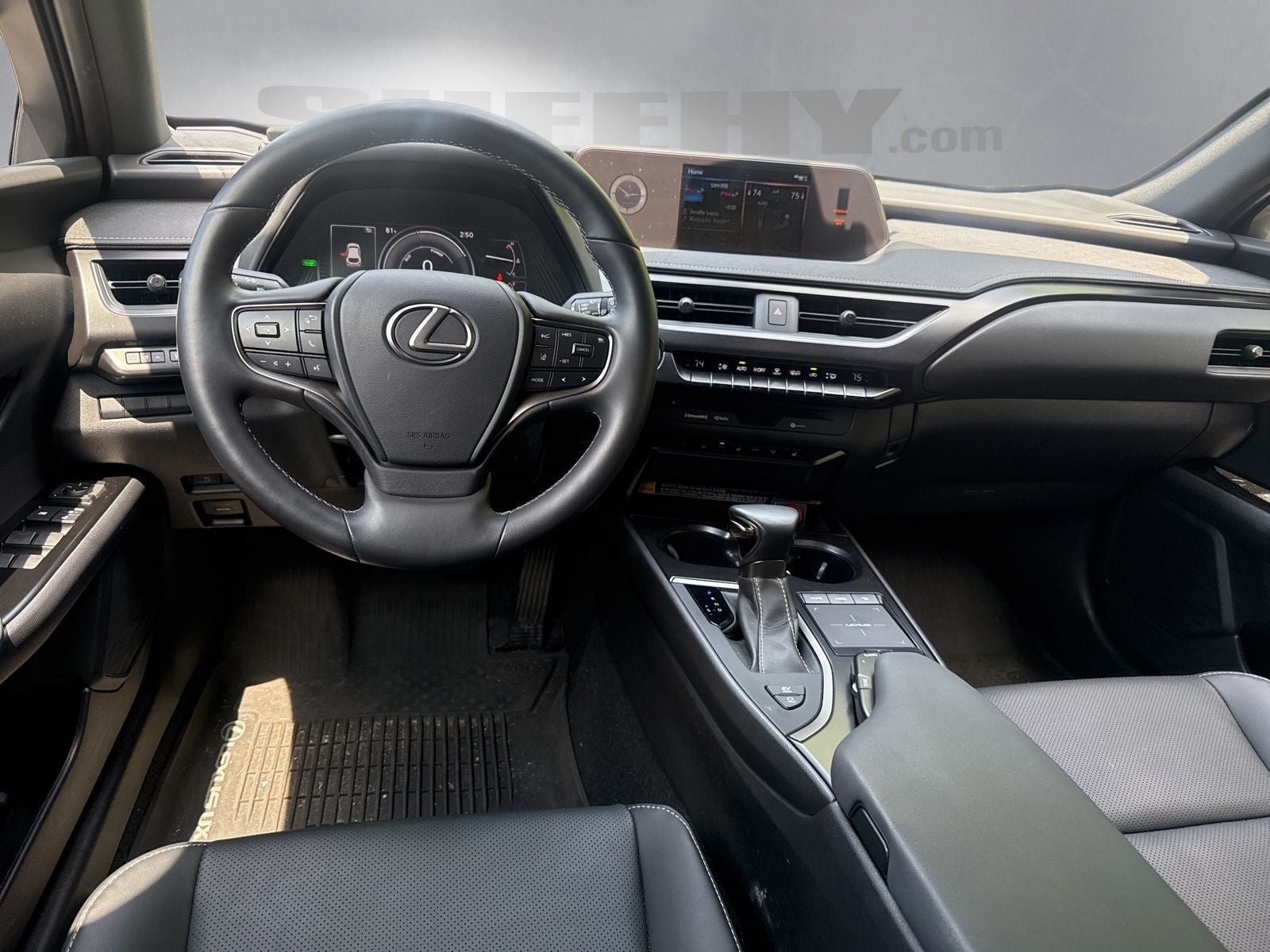 2022 Lexus UX 250h Base