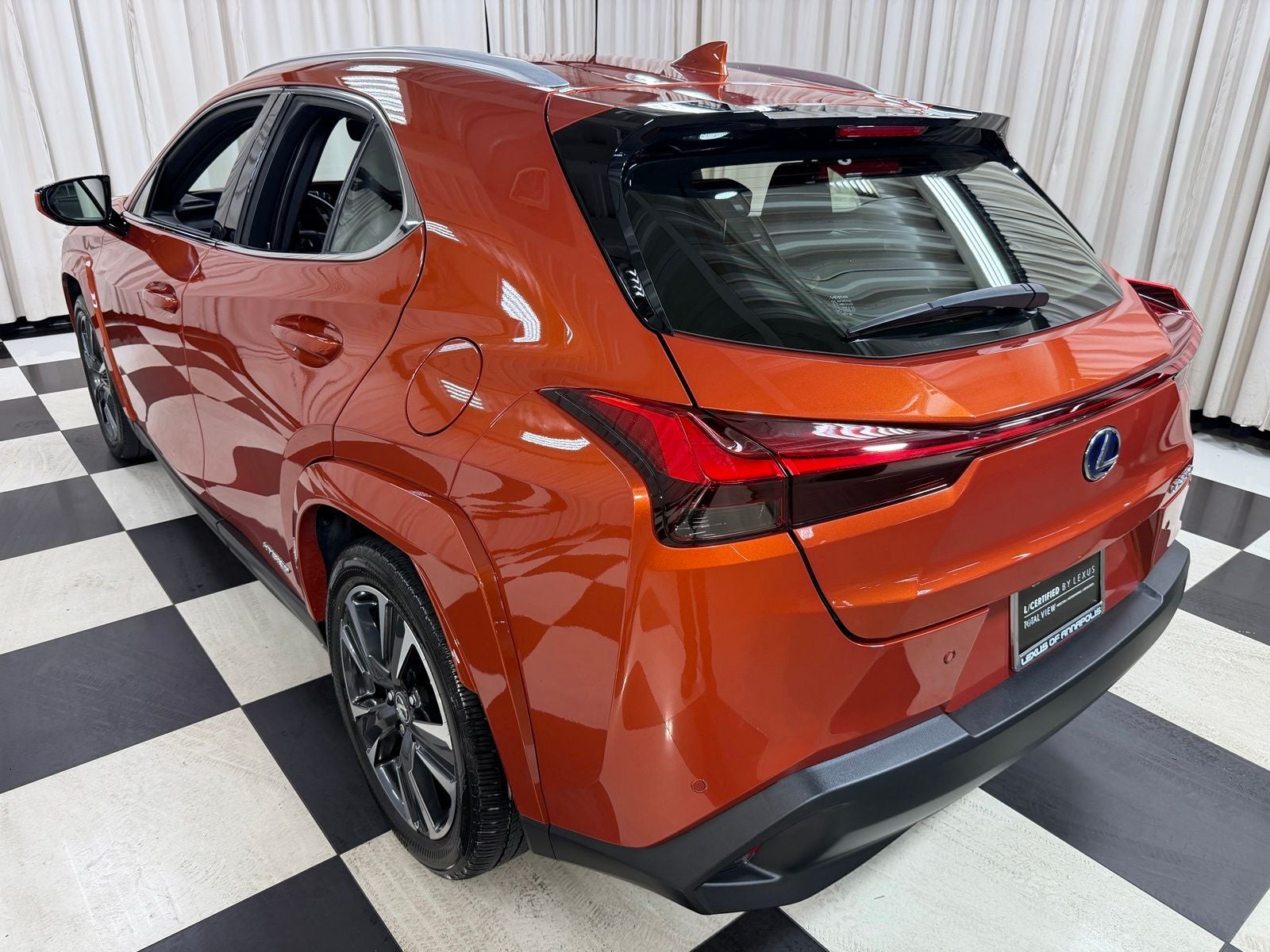 2022 Lexus UX 250h Base