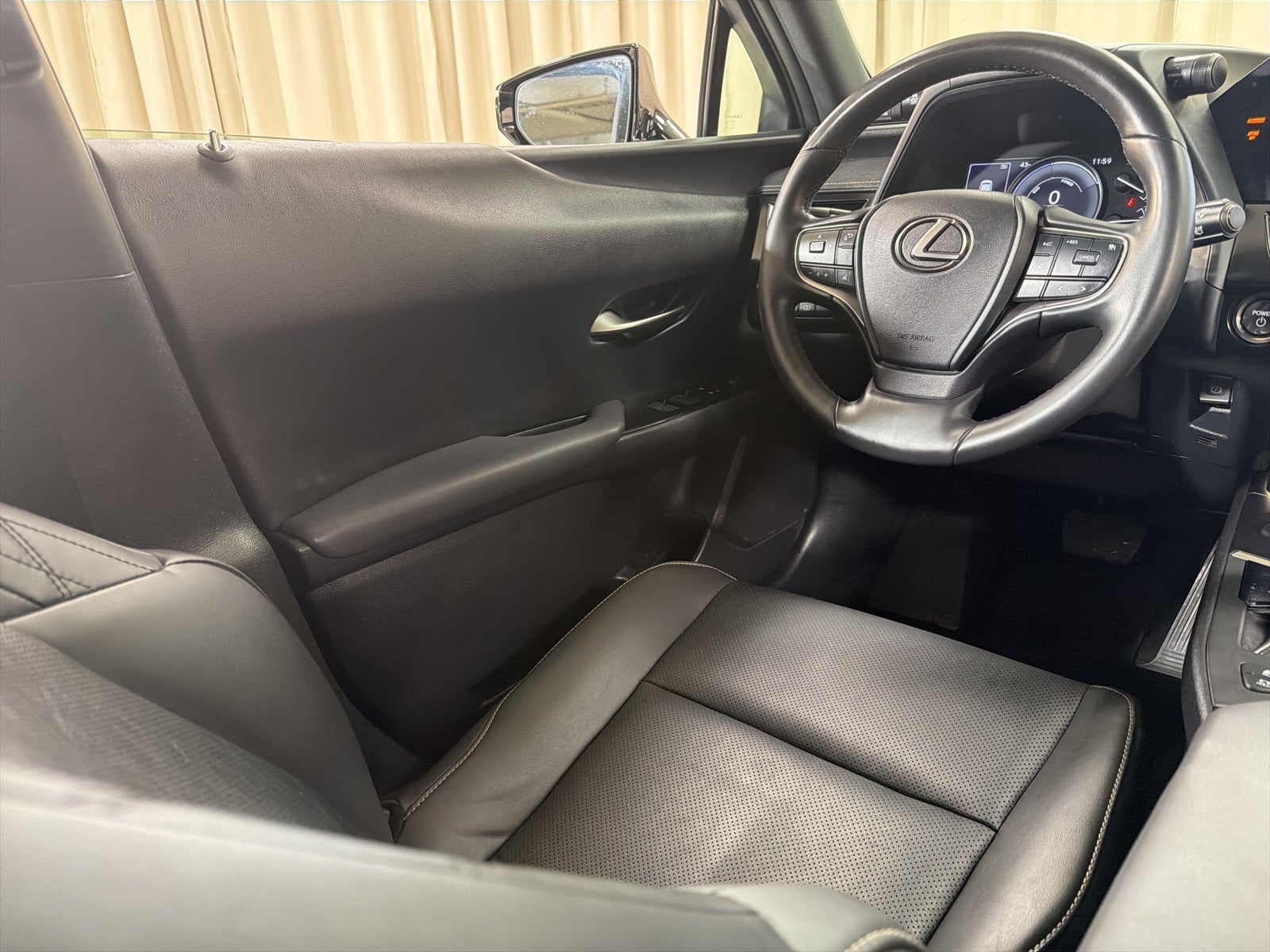 2023 Lexus UX 250h Premium