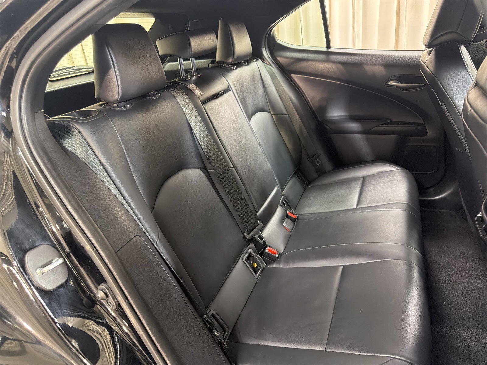 2023 Lexus UX 250h Premium