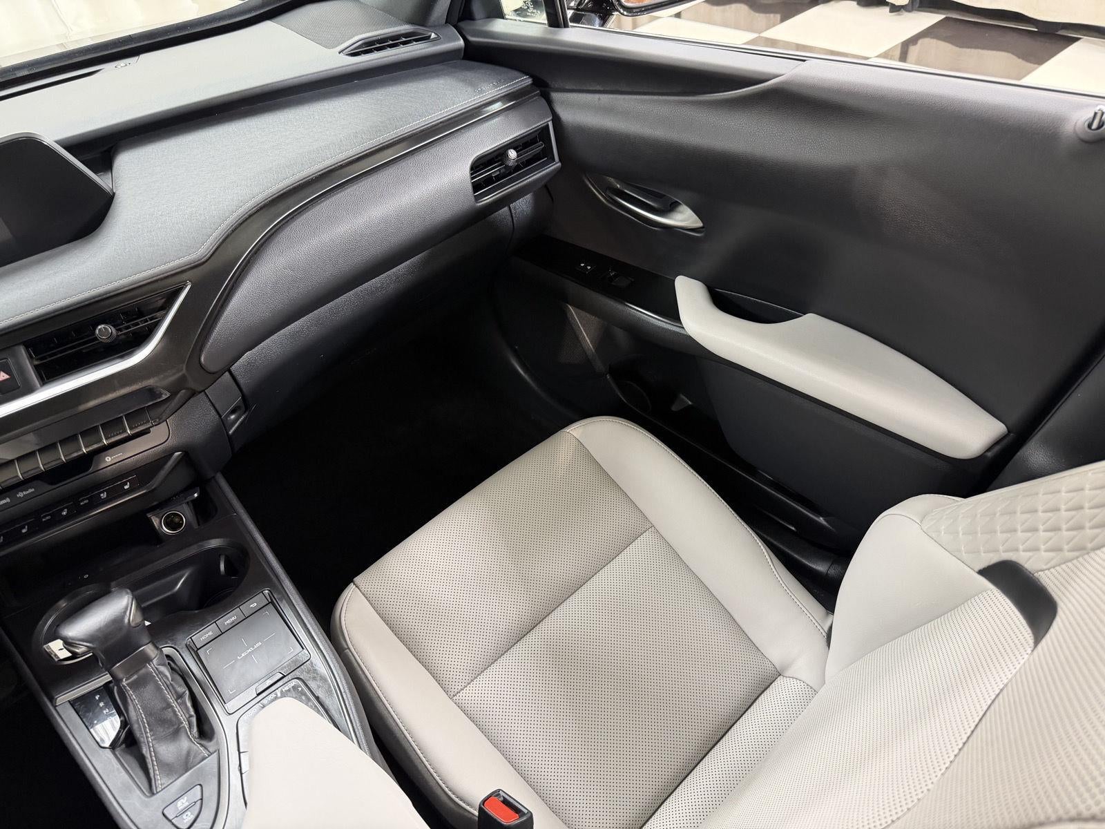 2020 Lexus Ux UX 250h
