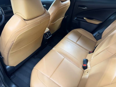 2023 Lexus UX 250h Premium