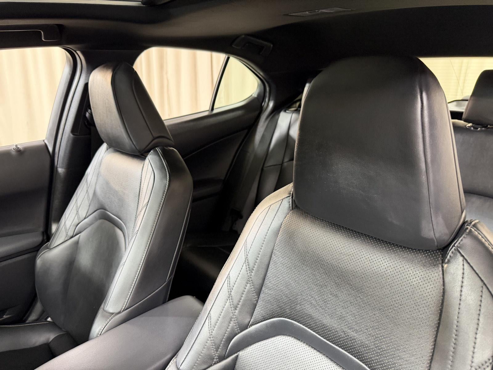 2023 Lexus UX UX 250h Premium