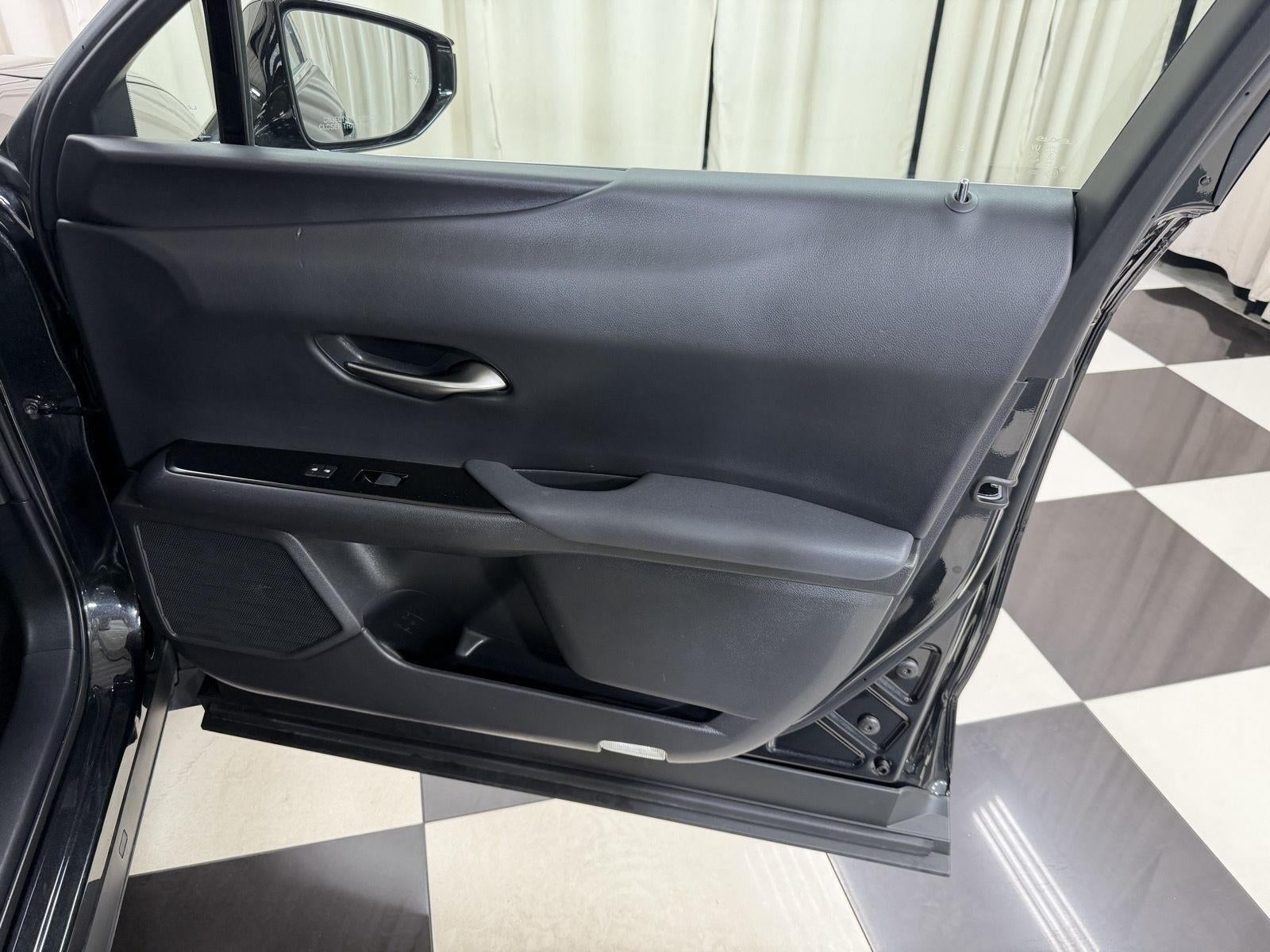 2023 Lexus UX UX 250h Premium