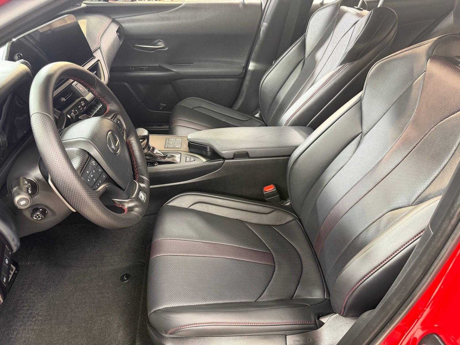 2023 Lexus UX 250h F SPORT Handling