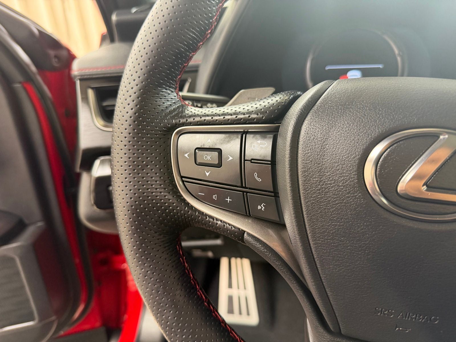 2023 Lexus UX 250h F SPORT Handling