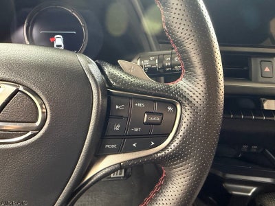 2023 Lexus UX 250h F SPORT Handling