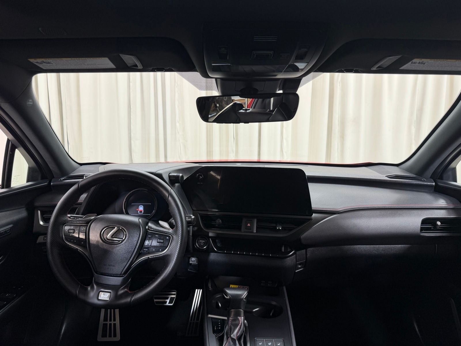 2023 Lexus UX 250h F SPORT Handling