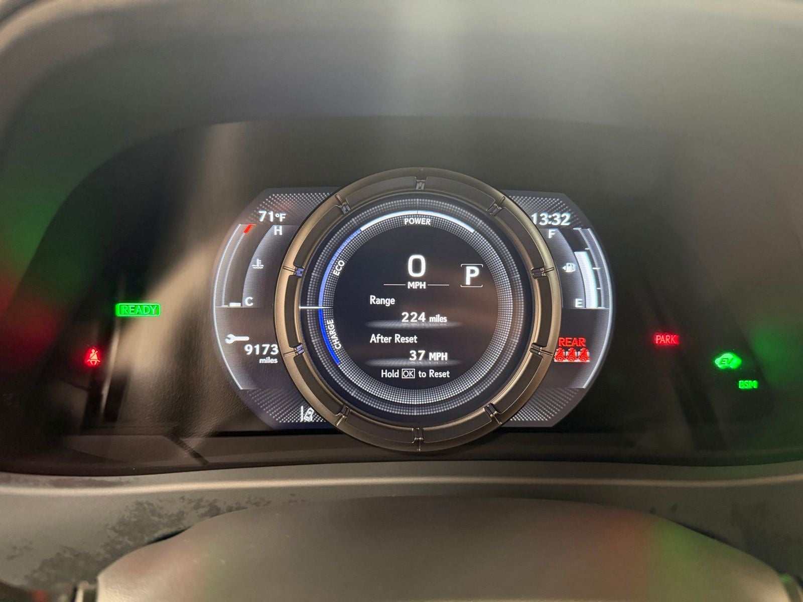 2023 Lexus UX 250h F SPORT Handling