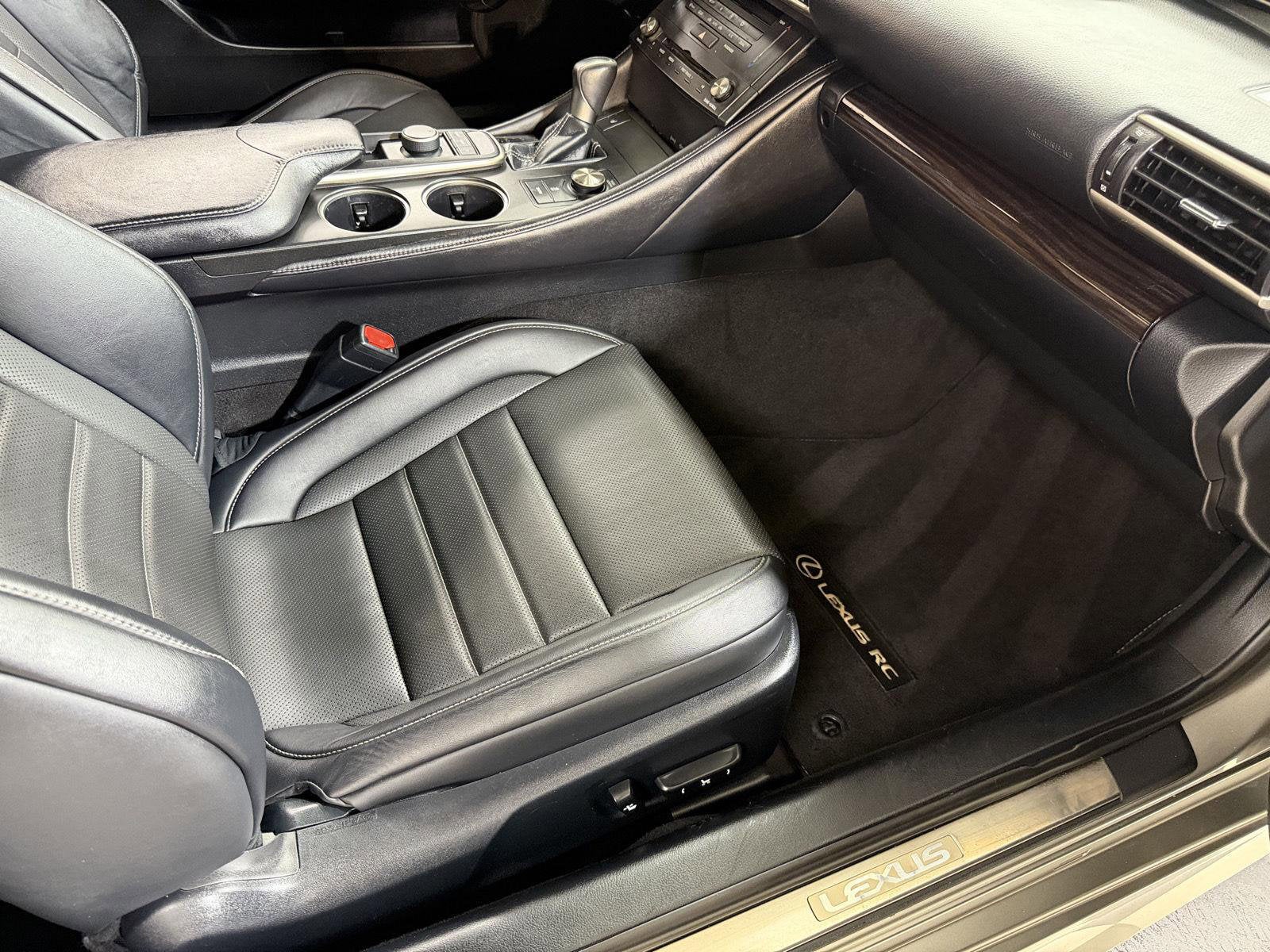 2017 Lexus RC 300