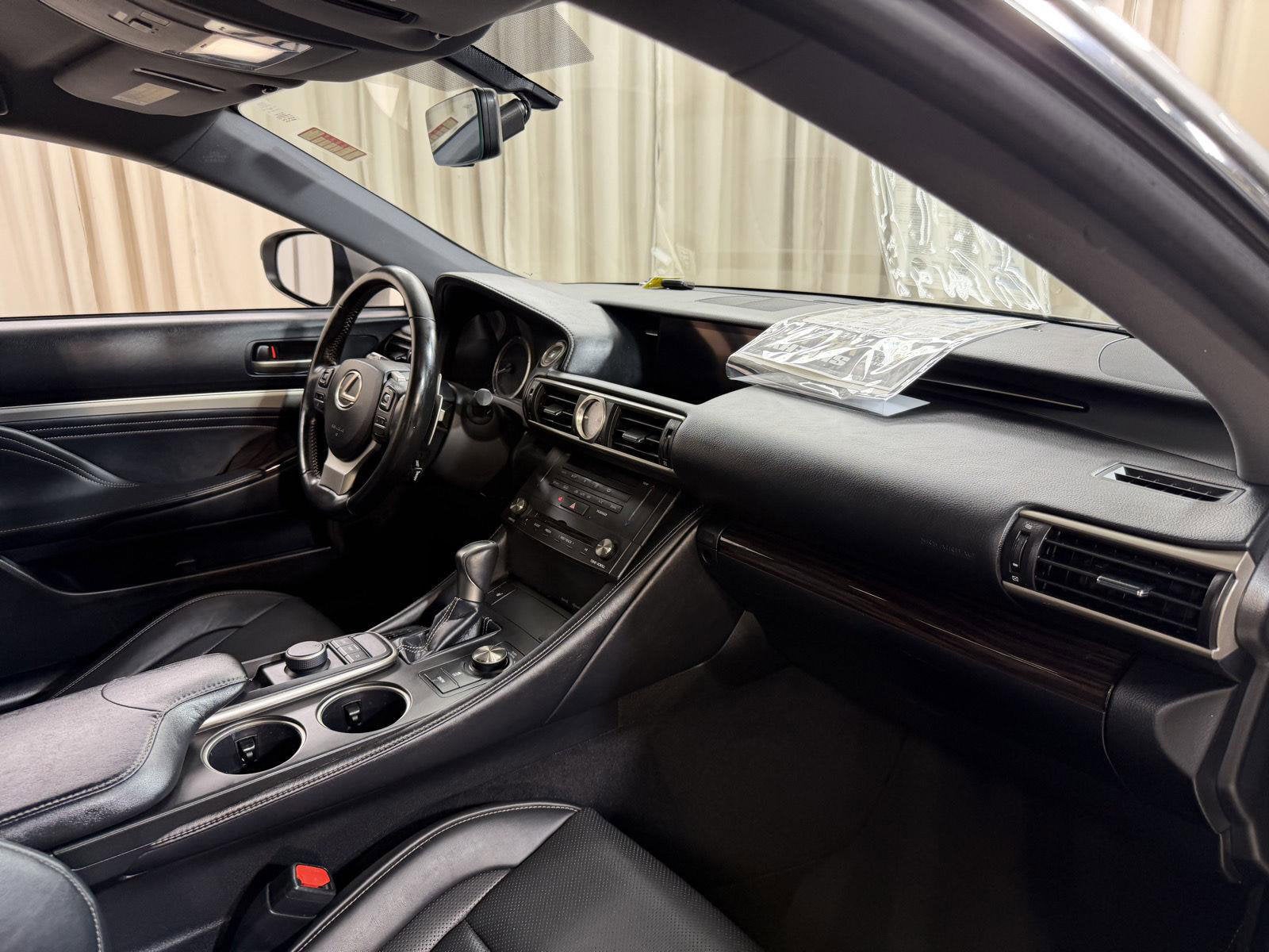 2017 Lexus RC 300