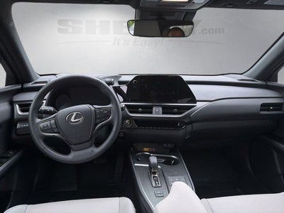 2025 Lexus UX 300h Premium