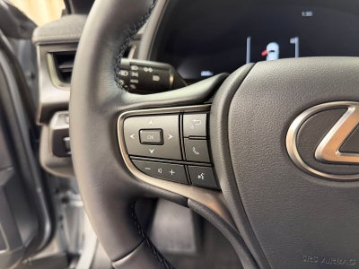 2026 Lexus UX 300h Premium