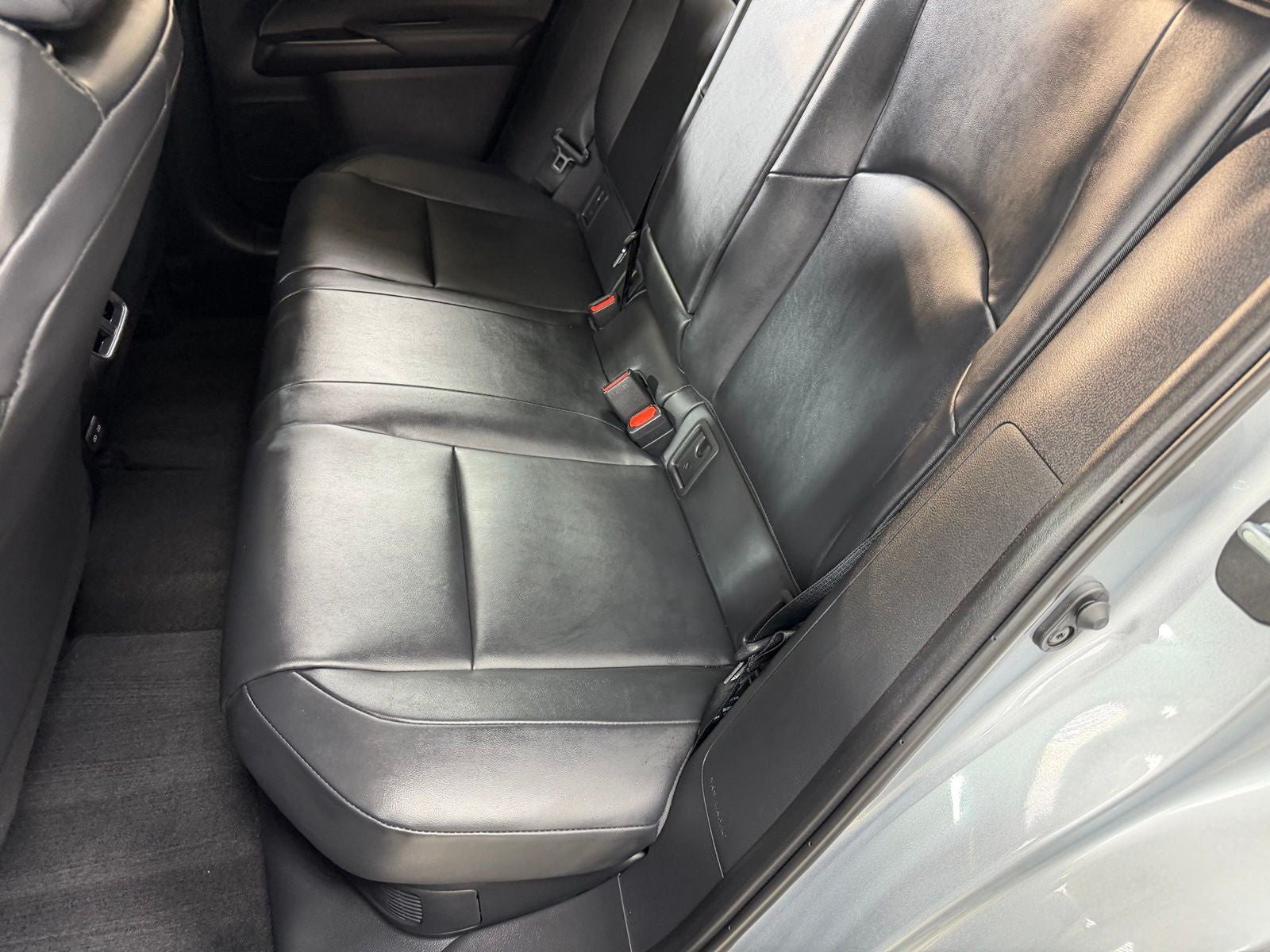2026 Lexus UX 300h Premium