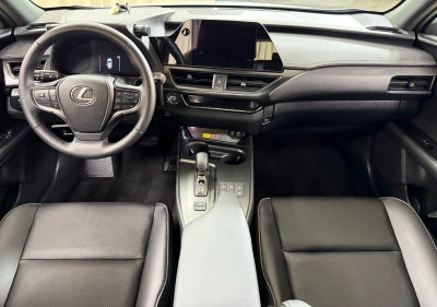 2026 Lexus UX 300h Premium