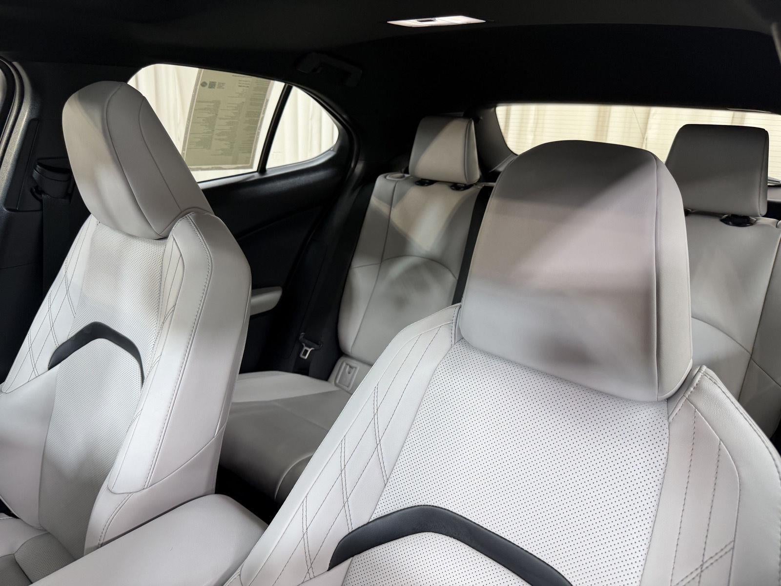 2026 Lexus UX UX 300h F SPORT Design