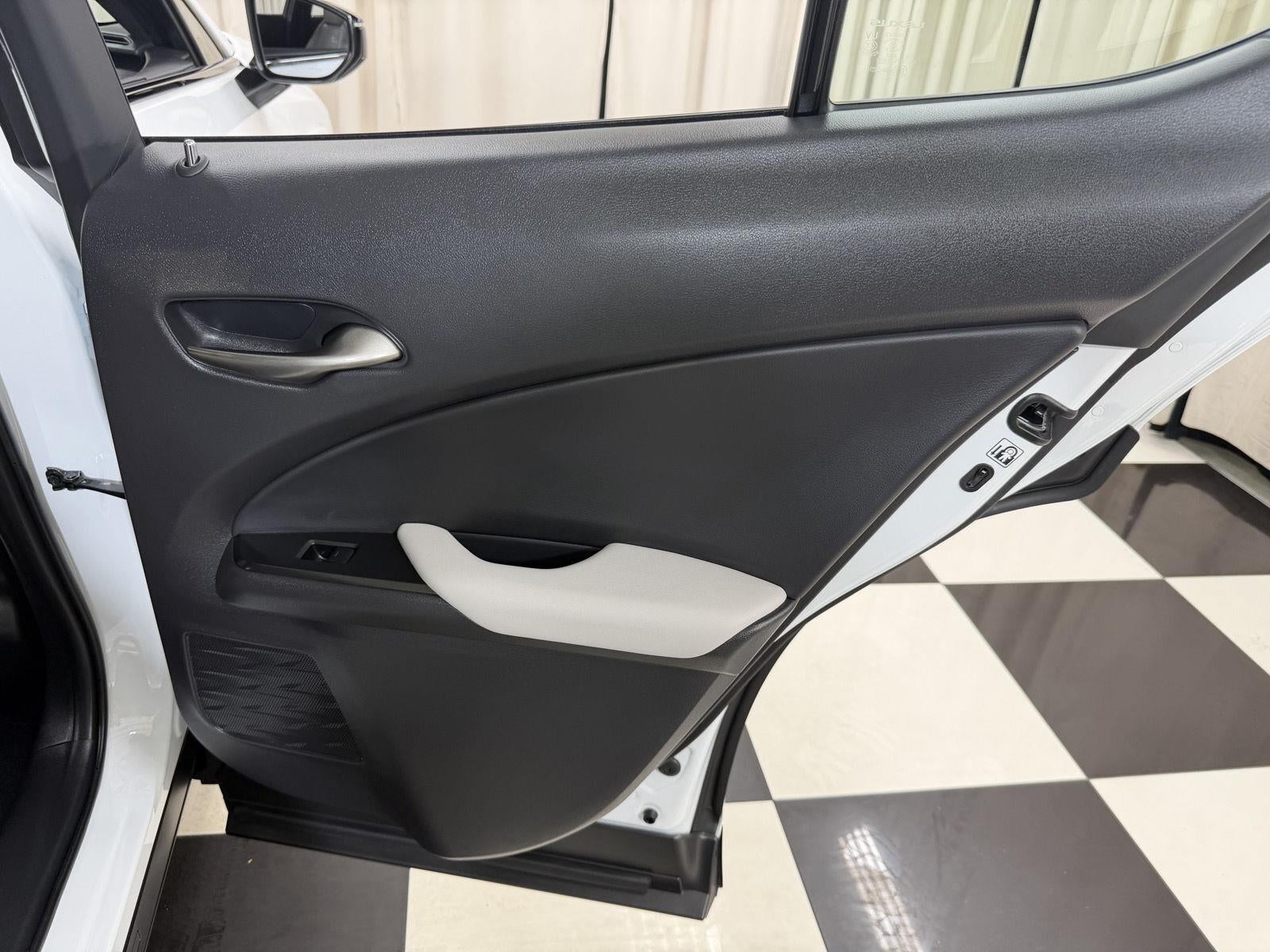 2026 Lexus UX UX 300h F SPORT Design