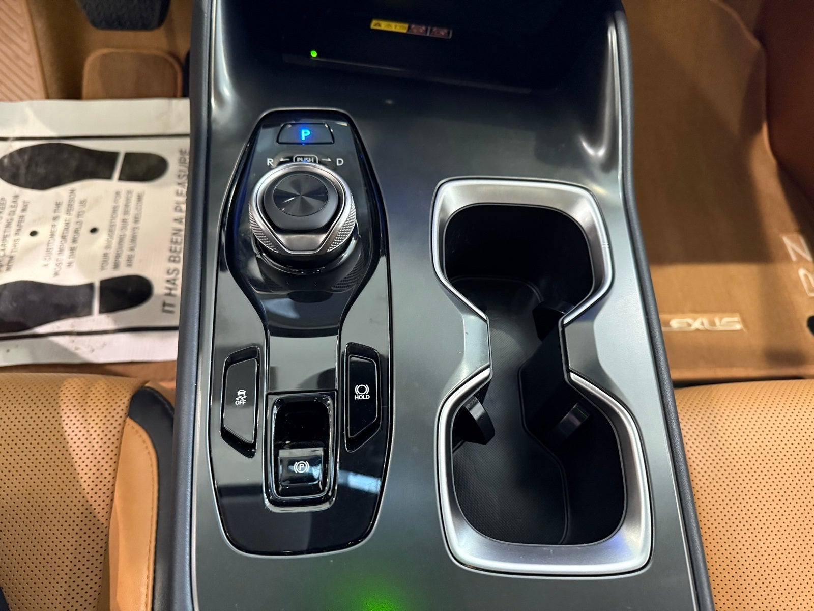 2023 Lexus RZ 450e Premium