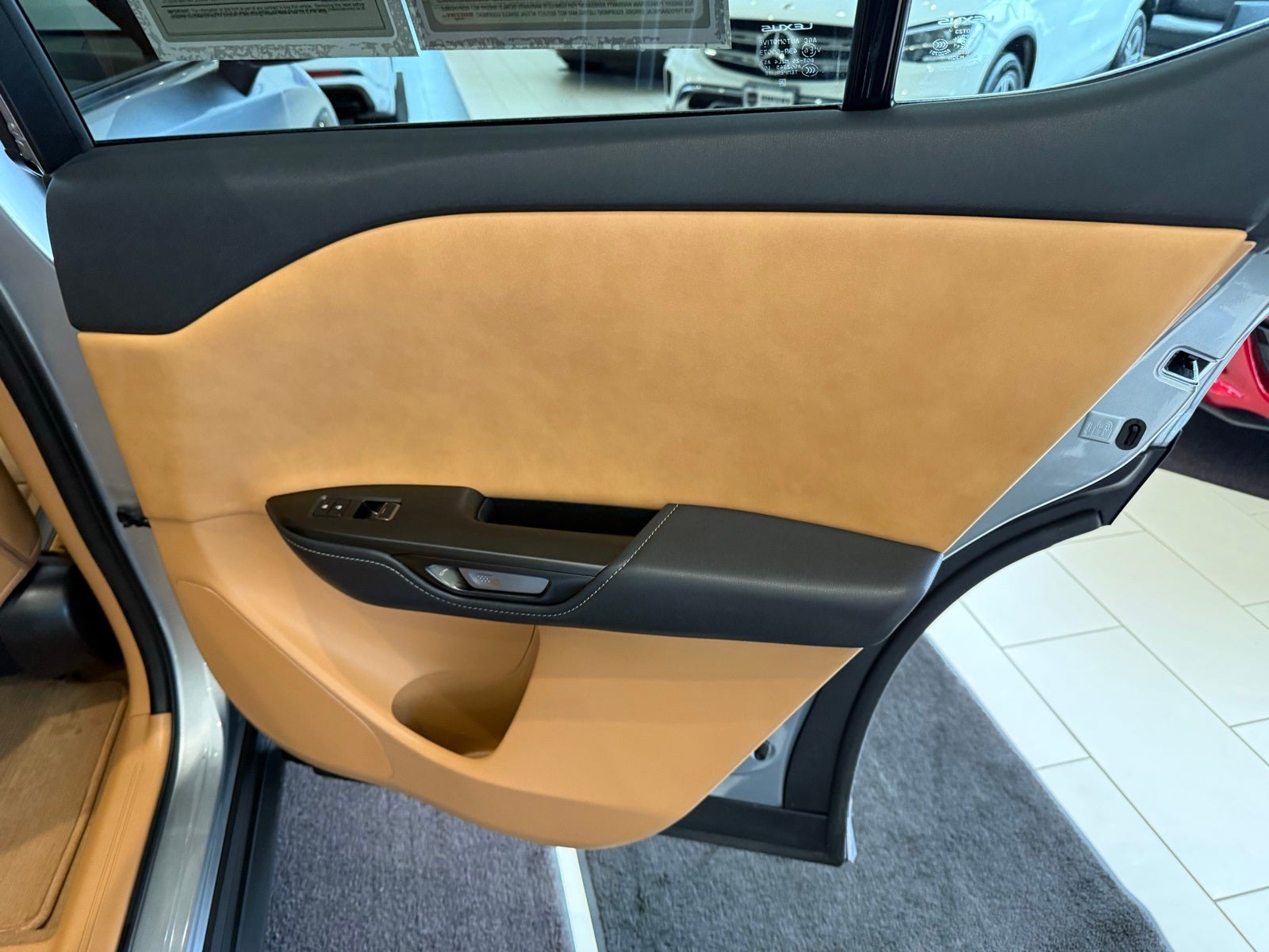 2023 Lexus RZ 450e Premium