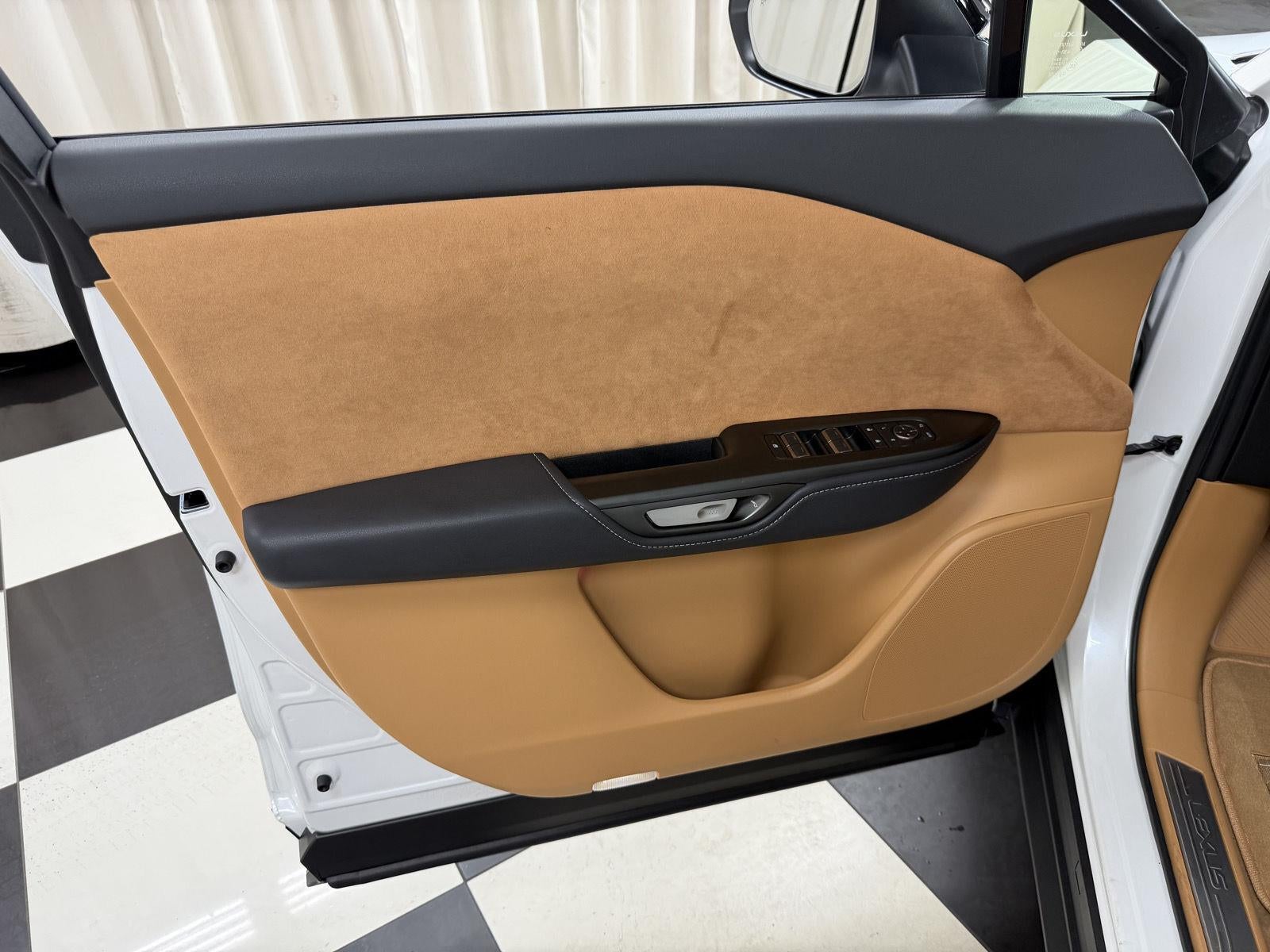 2023 Lexus RZ RZ 450e Luxury