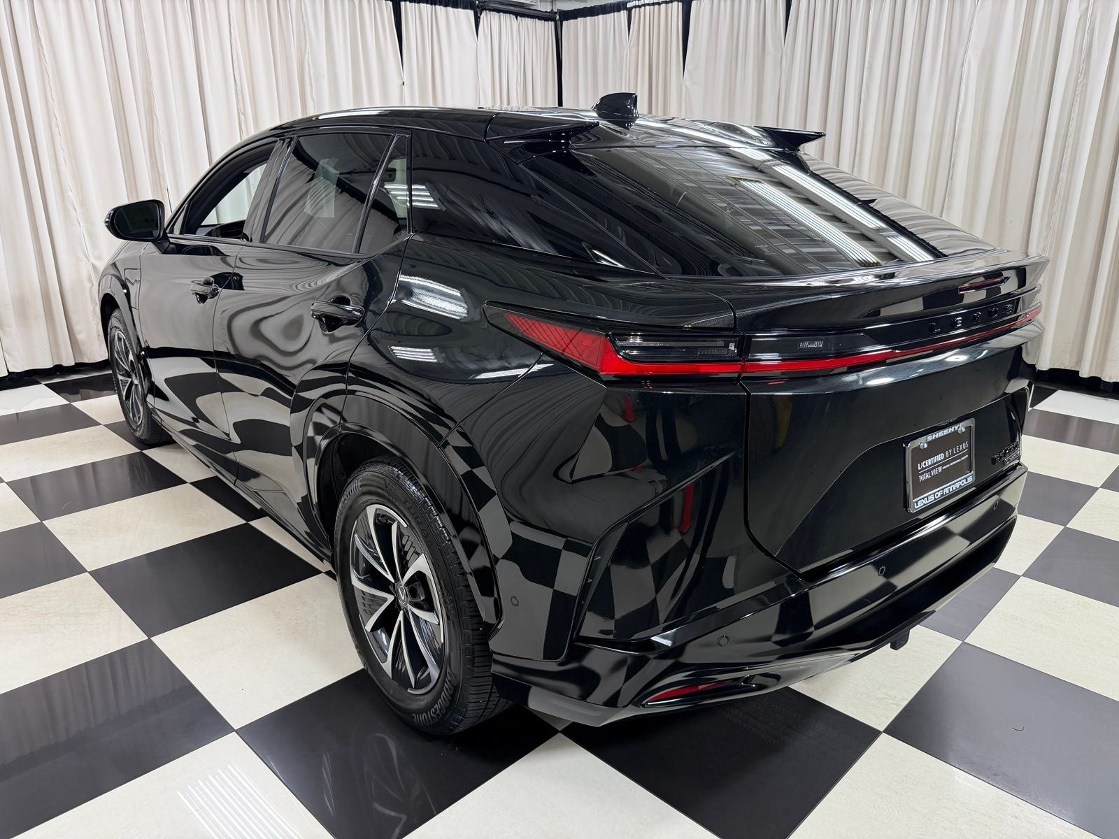 2025 Lexus RZ 450e Premium