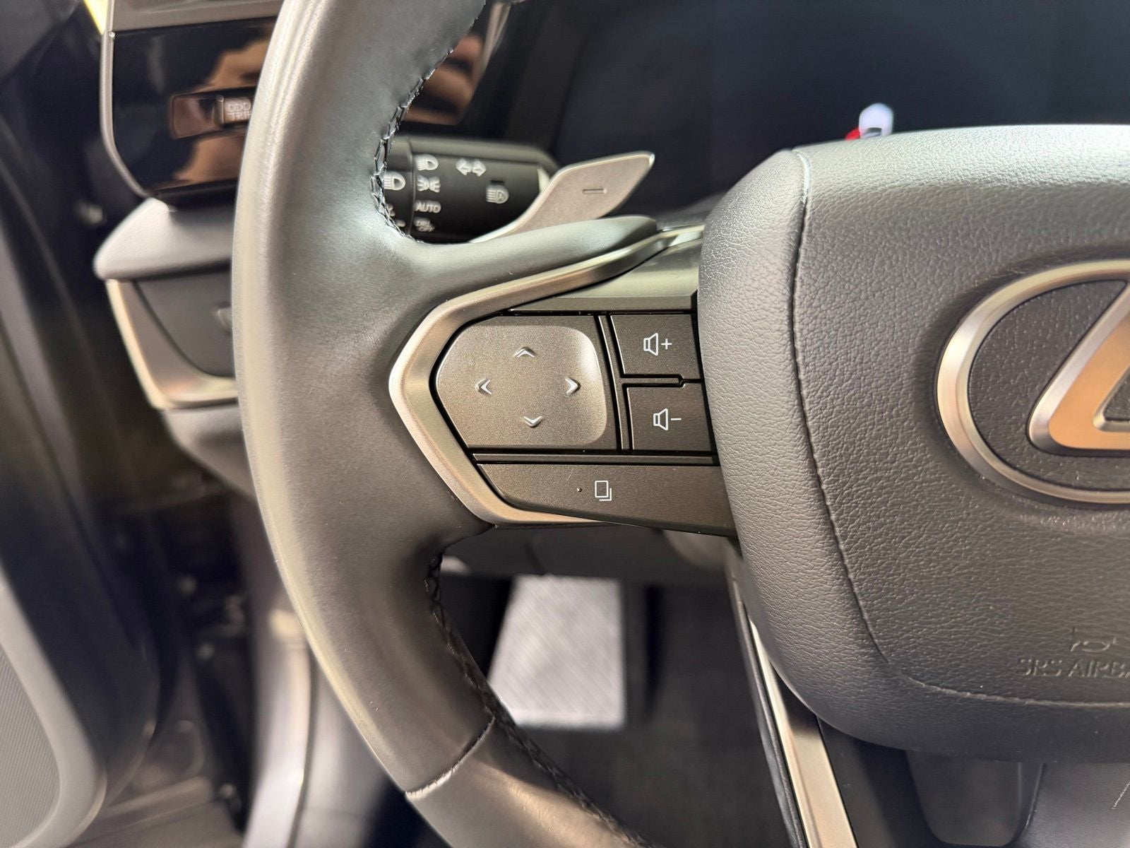 2023 Lexus RZ 450e Premium
