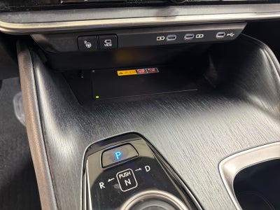 2023 Lexus RZ 450e Luxury