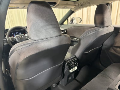 2023 Lexus RZ 450e Luxury