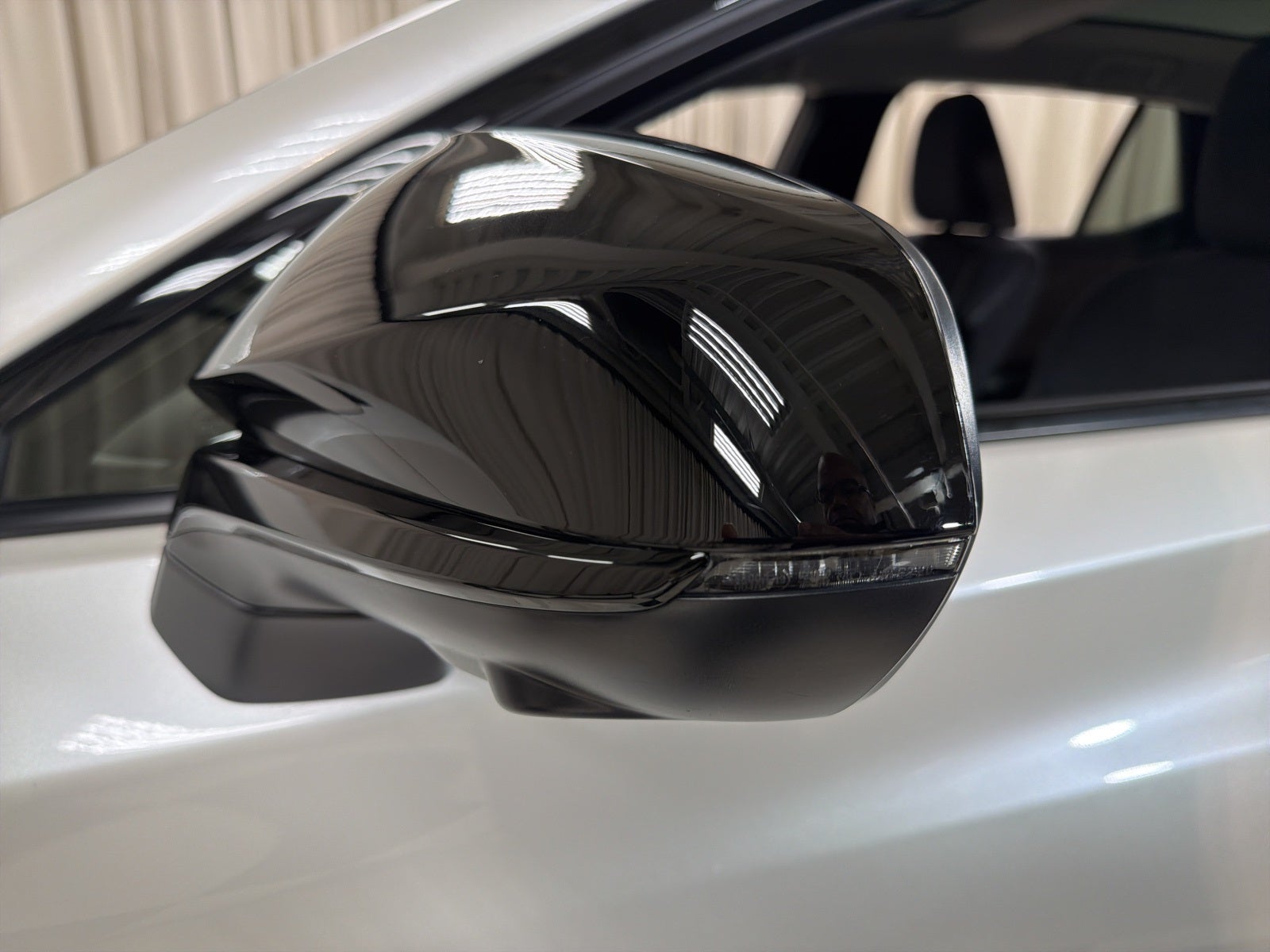 2023 Lexus RZ 450e Luxury