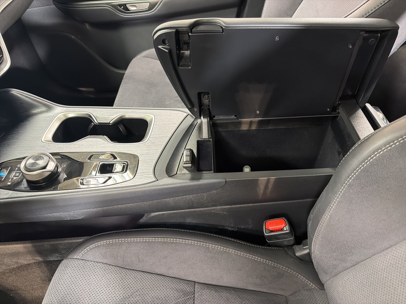 2023 Lexus RZ 450e Luxury