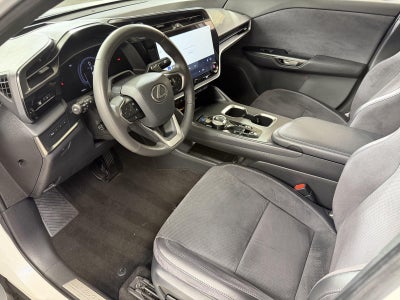 2023 Lexus RZ RZ 450e Luxury