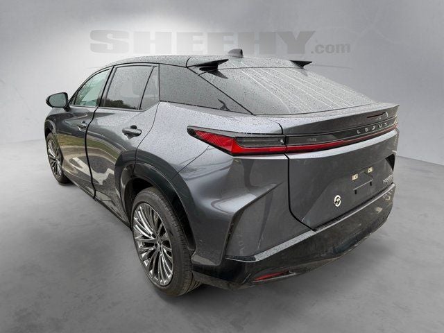 2023 Lexus RZ 450e Luxury