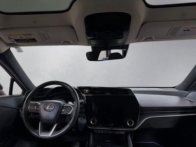 2023 Lexus RZ 450e Luxury