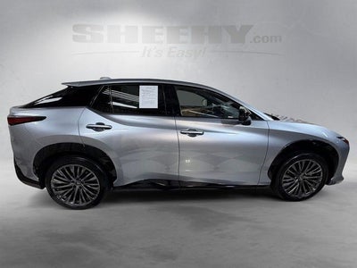 2023 Lexus RZ 450e Luxury