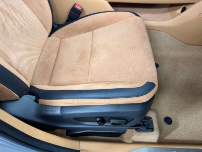 2023 Lexus RZ 450e Luxury