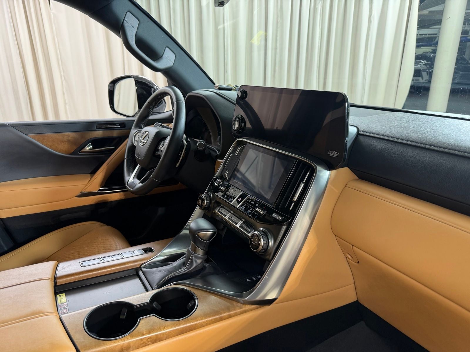 2024 Lexus LX 600 Premium