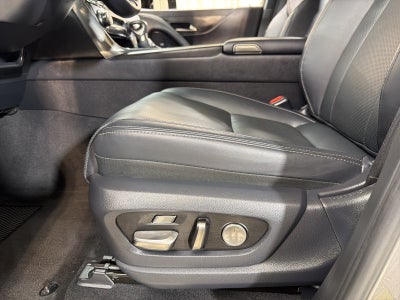 2024 Lexus LX 600 Premium