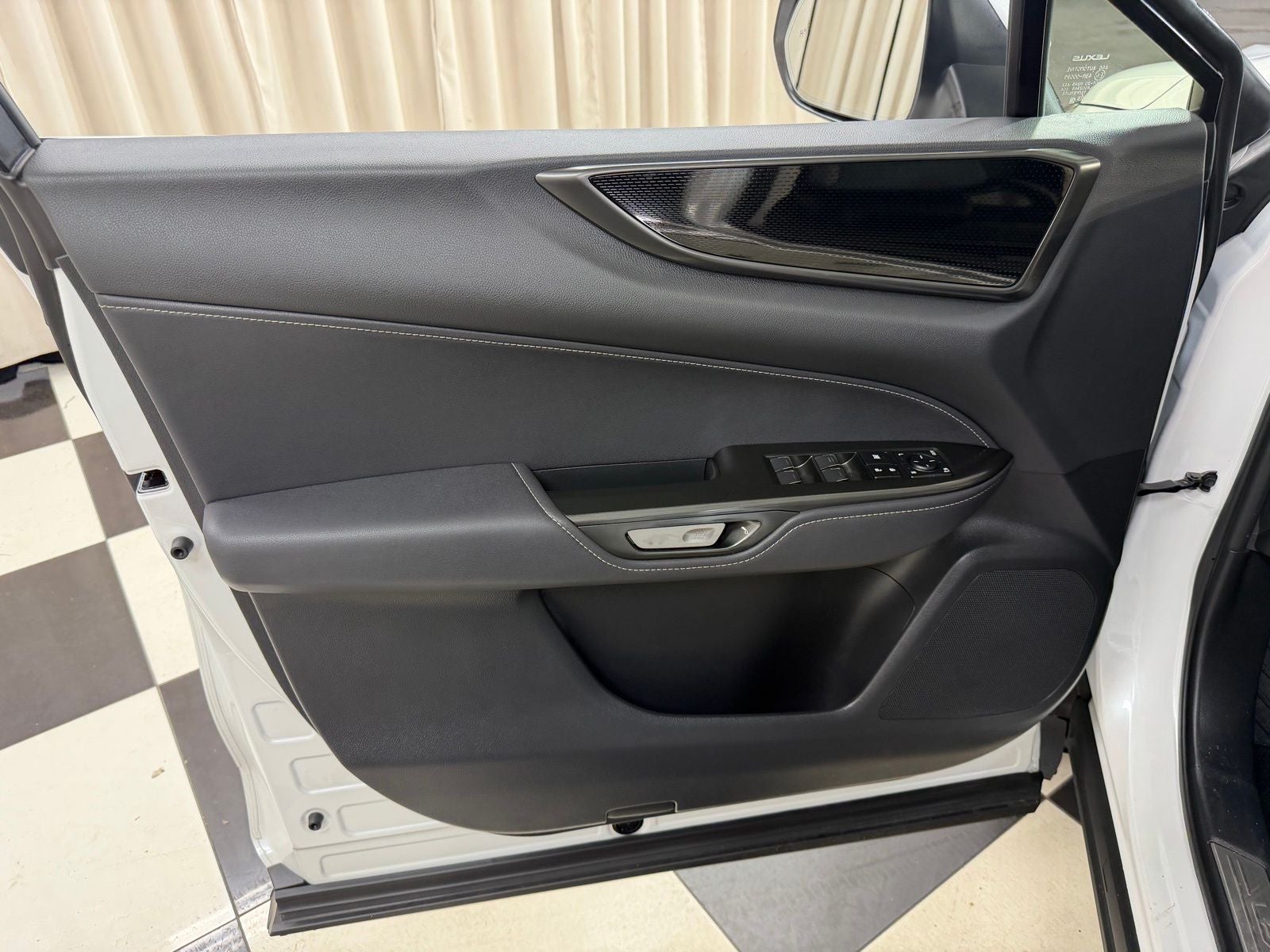 2025 Lexus NX 350 Base