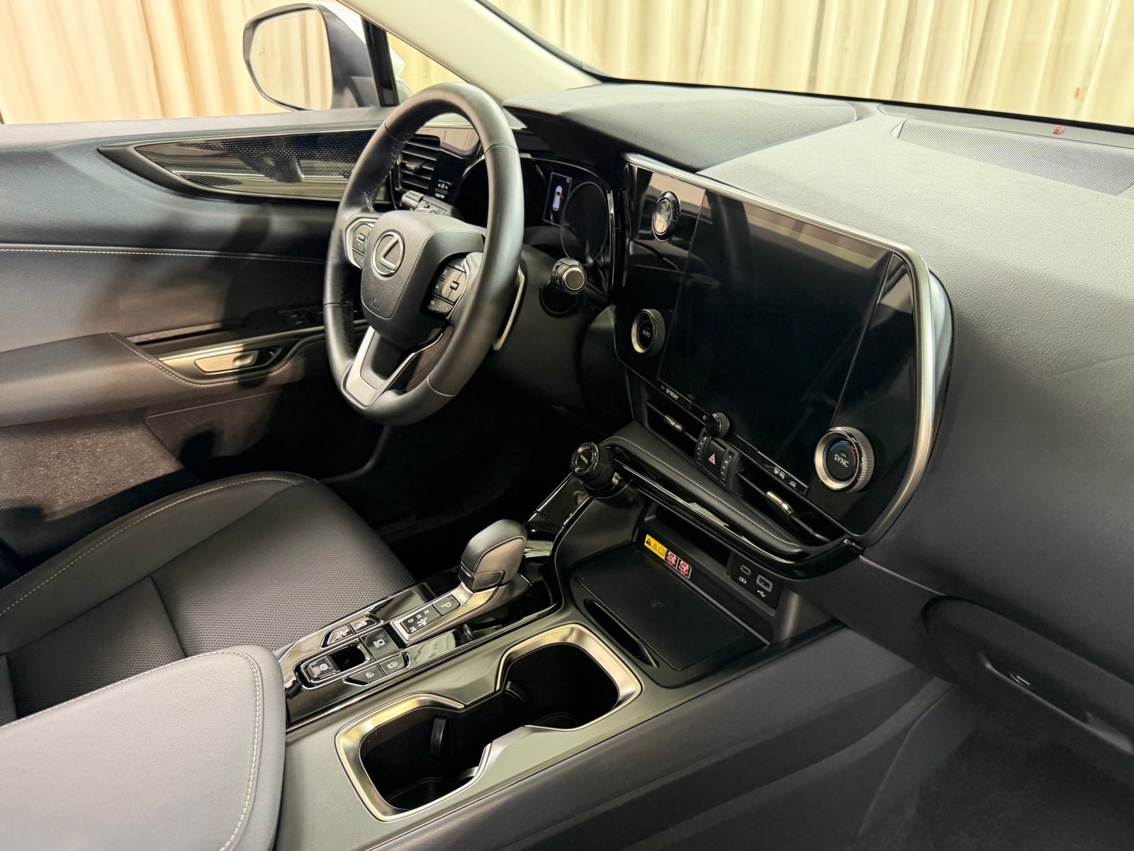 2025 Lexus NX 350 Base