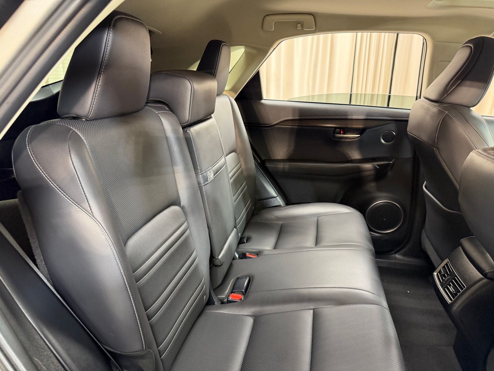 2017 Lexus NX 200t