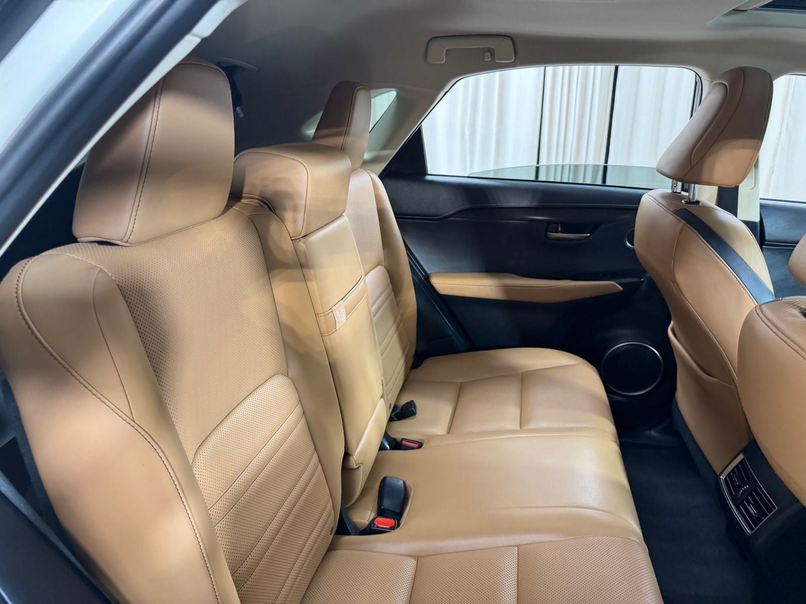 2017 Lexus NX 200t