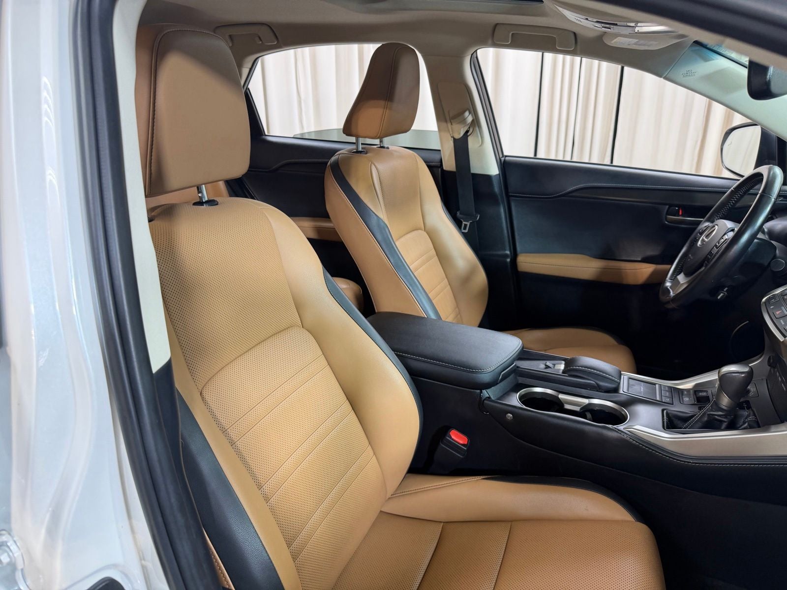 2017 Lexus NX 200t